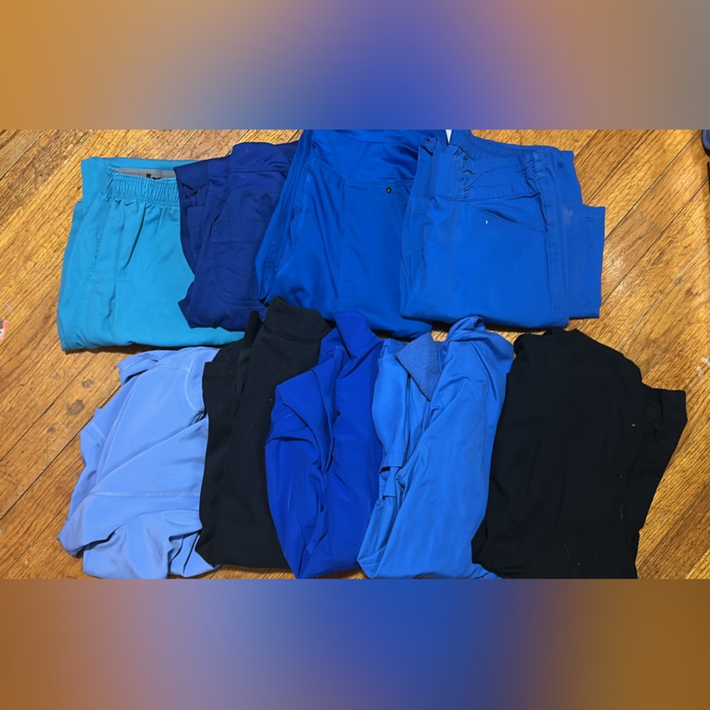 HUGE Scrub Bundle S/XS (15 items) 4 pants 5 jackets 6 shirts|Grey’s Anatomy&more